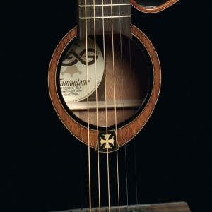Электроакустическая гитара LAG T100DCE-BLK 