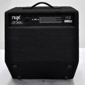 Универсальный концертный монитор NUX DA30 